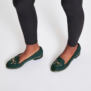 River Island Women's Green Gold Tone Bow Loafers